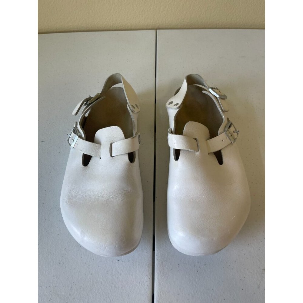 Birkenstock Tokia  boston white leather size 40 women's size 9